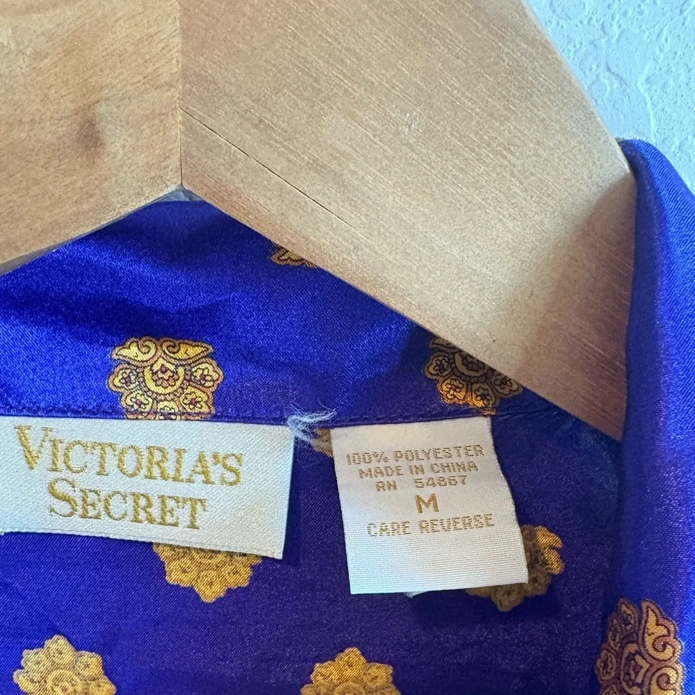 VTG Victoria’s Secret Gold Label Purple Satin Sleep Shirt Pajama Nightgown